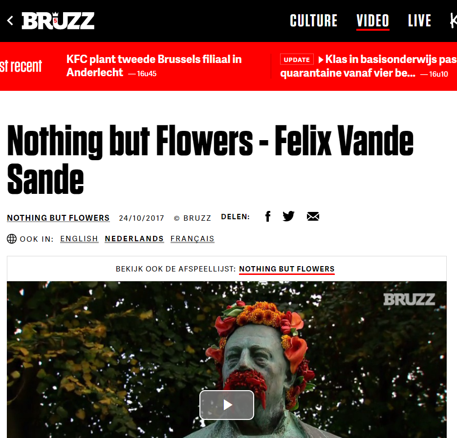 Buste fleuri sculpture in-situ en espace public éphémère geoffroy mottart Felix Vande SandeArtiste non identifié